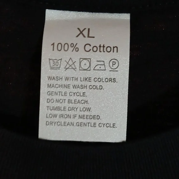 Paws Cat Graphic T-Shirt - Black Size XL - Picture 2 of 3